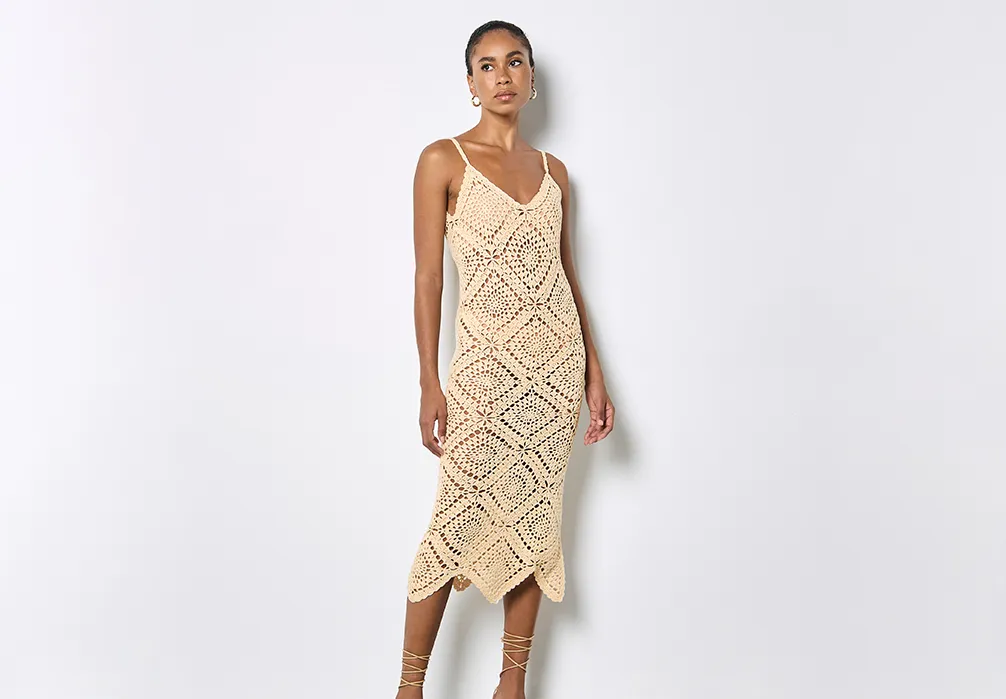 Discover boho summer outfits with our collection of women’s crochet clothing at Apricot.…